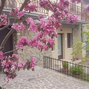  Appartamento La Casina Di Nonna Giulia Italia